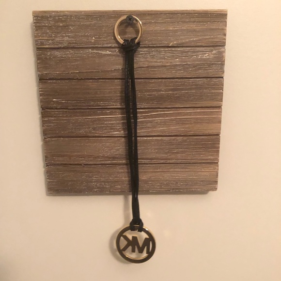 Michael Kors Key Chain - Picture 2 of 2
